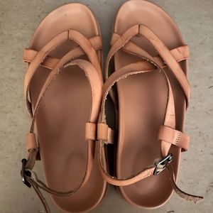Old Navy Flip Flops